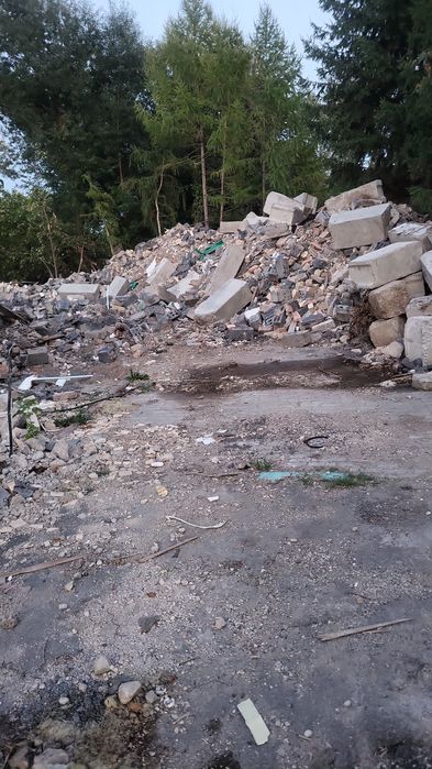 Вывоз мусора  строительного
