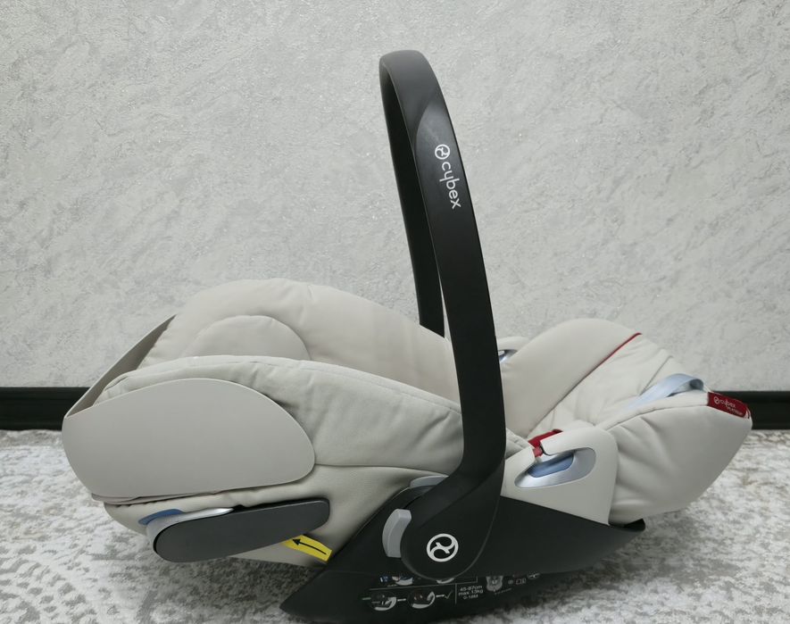 Автолюлька Cybex Cloud Z i-Size