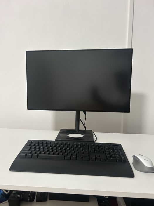 Vând PC complet, gata de utilizare, bun pentru gaming 1080p și office.