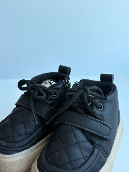 Продам обувь осень детская