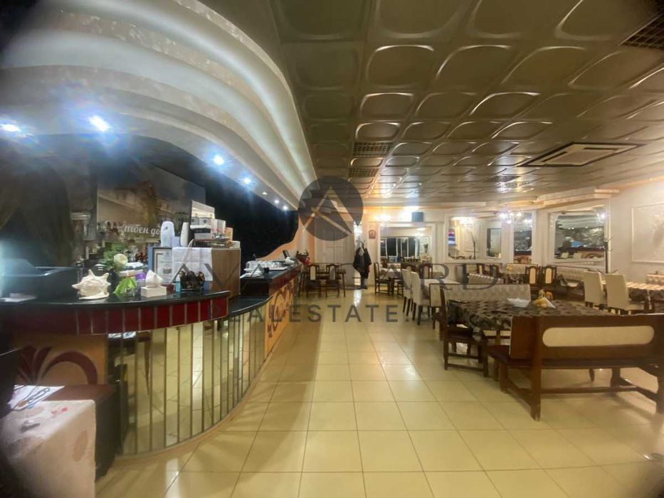 Продава се Заведение в Пловдив, Тракия - 263 кв.м за 2852 €/кв.м - Снимка #1