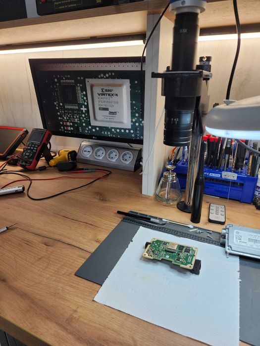 Reparatie Camera parbriz Lane Assist ACC Audi A6 A7 A8 VW Touareg C1107 / Reparatii ADAS Distronic si calibrare