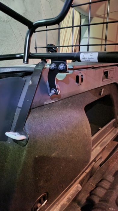 Plasa separator metalica Passat B8