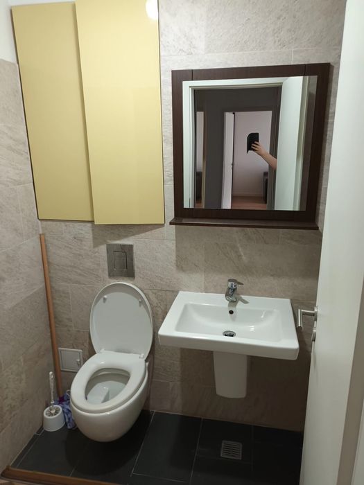 Închiriez apartament 2 camere
