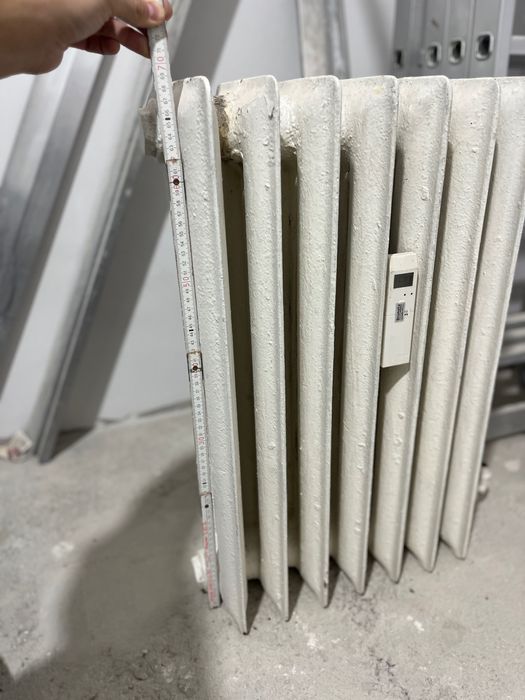 3 броя чугунени радиатори