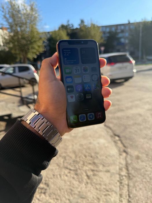 Iphone 11 pro 64gb золотой