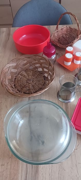 Домакински прибори лот