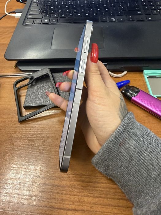 Samsung Galaxy Z Flip 6 512GB SILVER