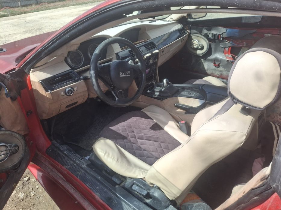 Продам срочно спорткар