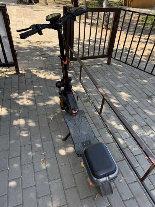 KUGO M5 PRO электро самокат