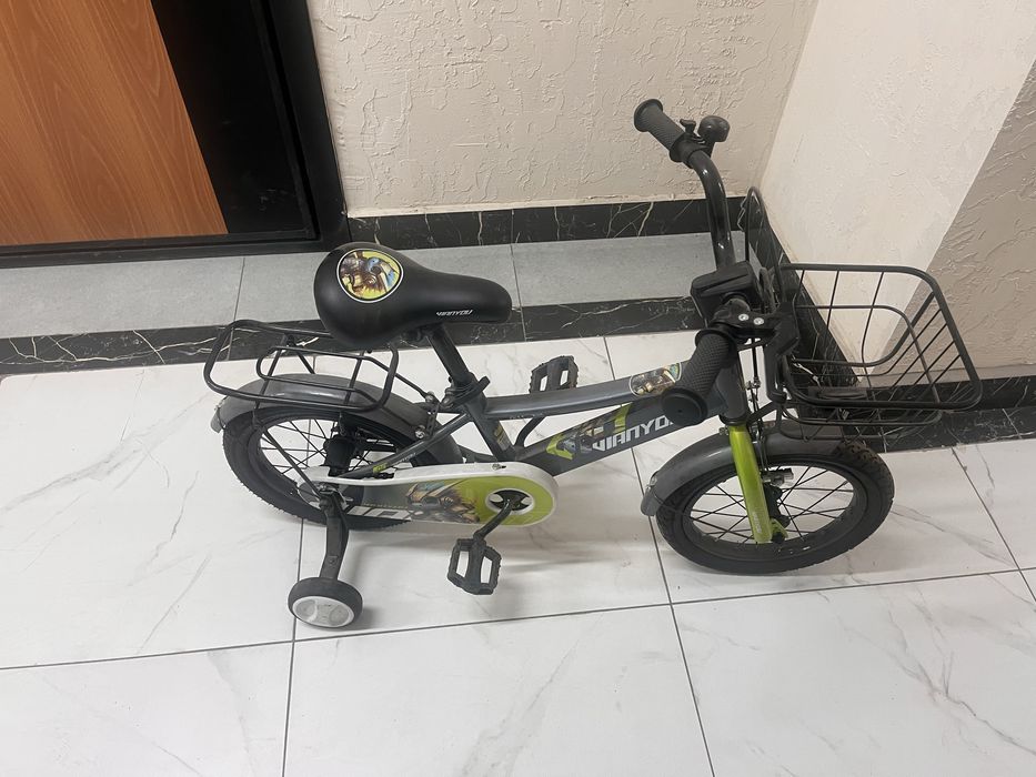 Детский велосипед.