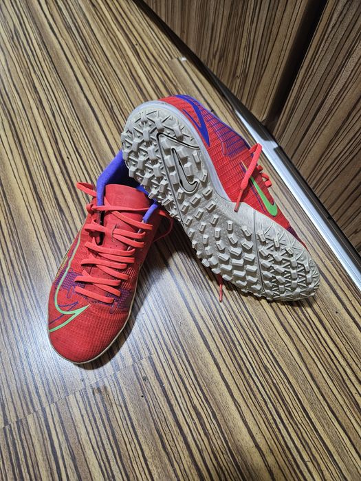 Футболни стоножки 38 н.