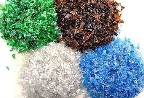 Майдаланган пэт хлопья сотилади.