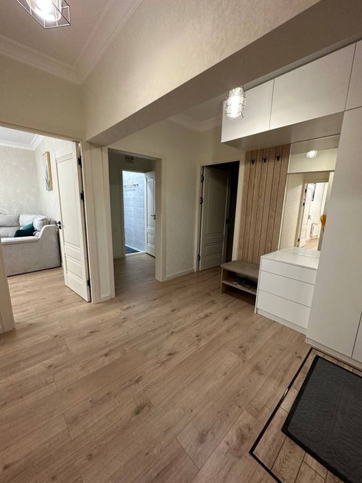 Дархан 4х комнатная квартира все новое