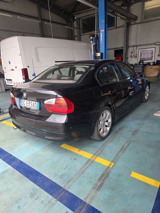 BMW 3 Series 2007 — imagine 5
