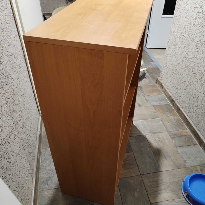 Етажерка за книги