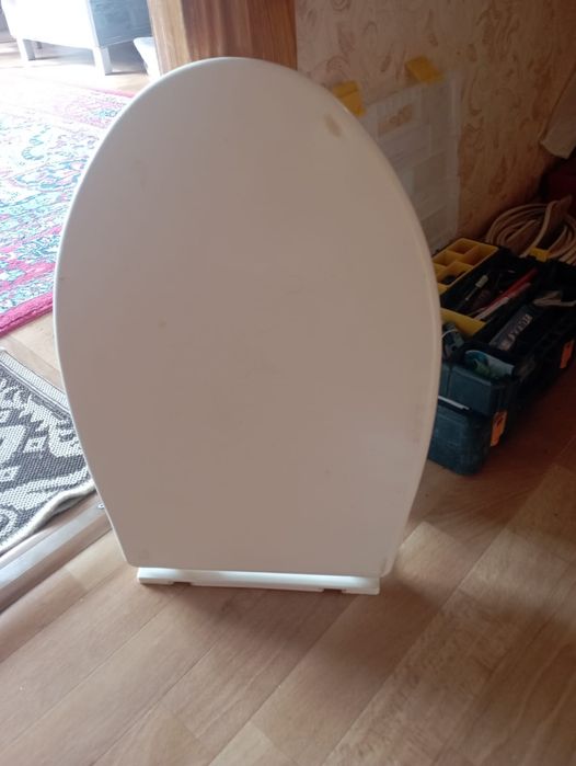 Унитаз, раковина