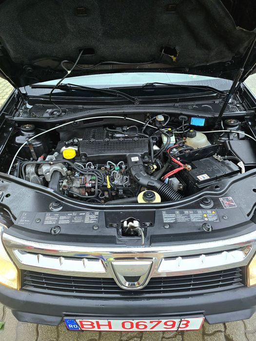 Vând Dacia Duster 1.5Dci Black Touch