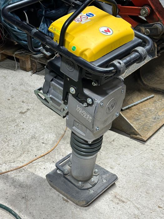 Compactor mai wacker neuson as50e