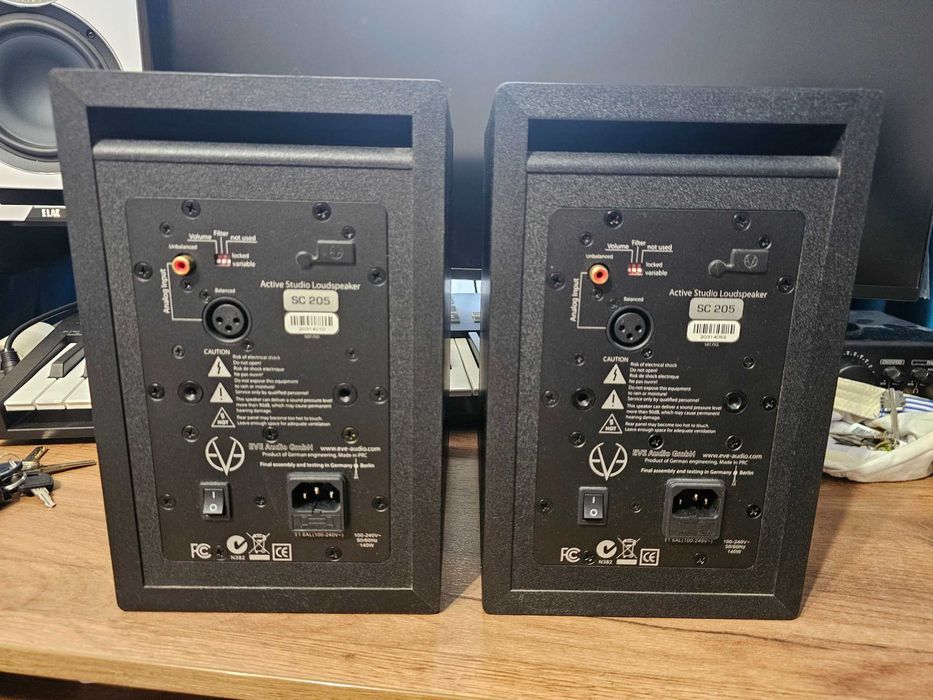EVE AUDIO SC205 Studio Monitor