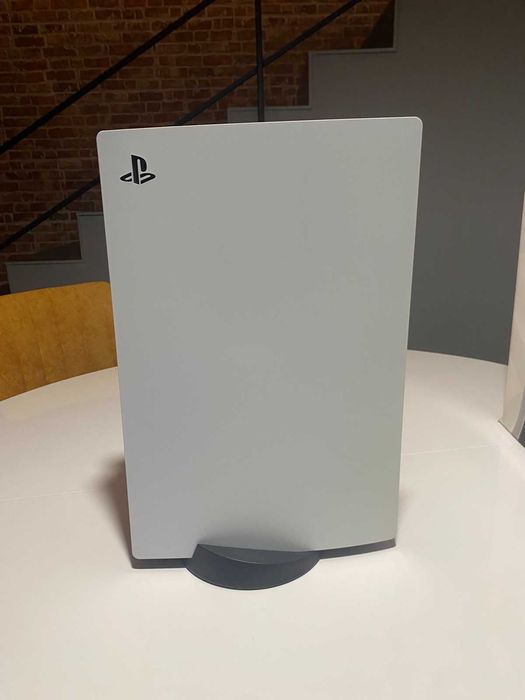 PlayStation 5 в супер състояние