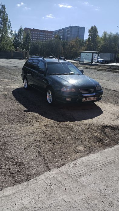 Продам машину универсал