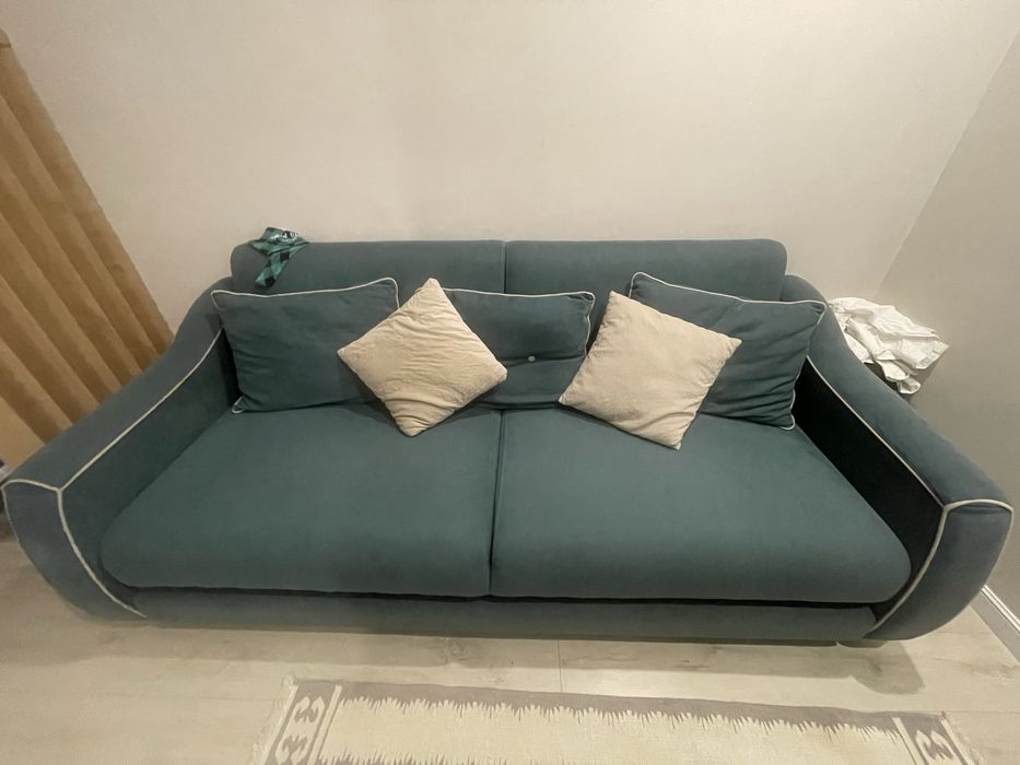 Продам диван в хорошем качестве 25 000