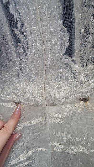 ROCHIE MIREASA cu trena lunga