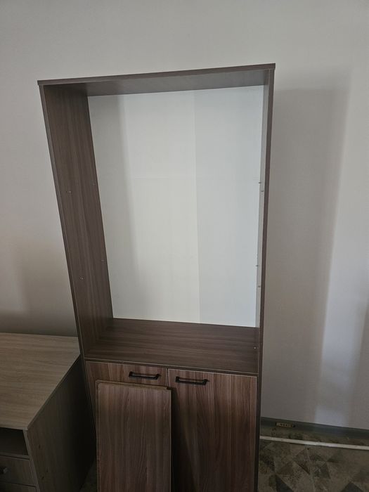 Продается стеллаж из зета