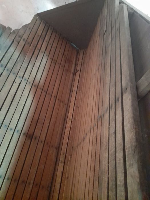 Cuva metalica, lin struguri, vinificatie