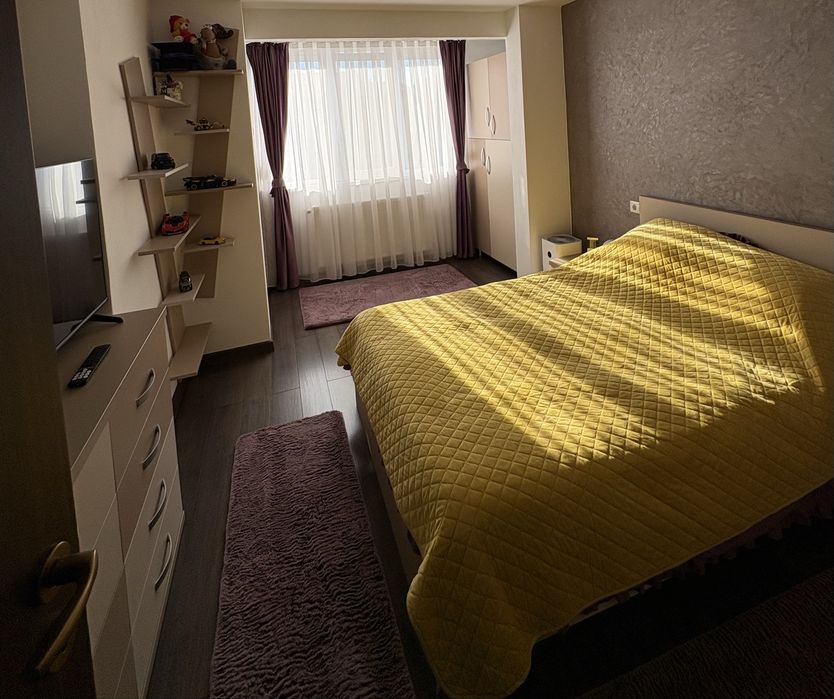Apartament 3 camere Sanmartin