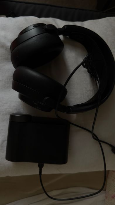 Продам SteelSeries Arctis Nova Pro Wireless Black