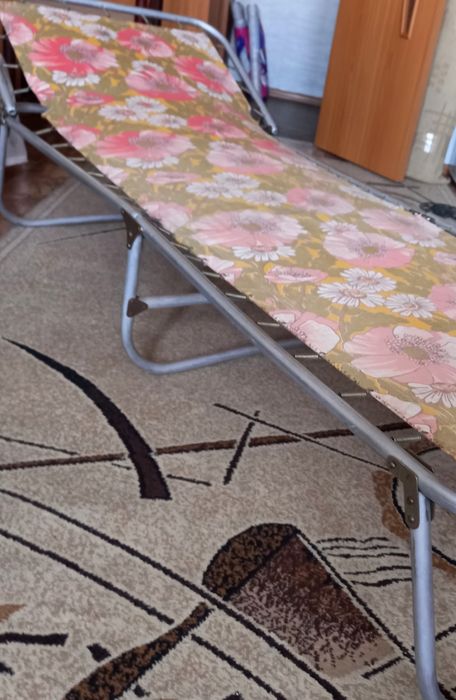 Продаю советскую раскладушку