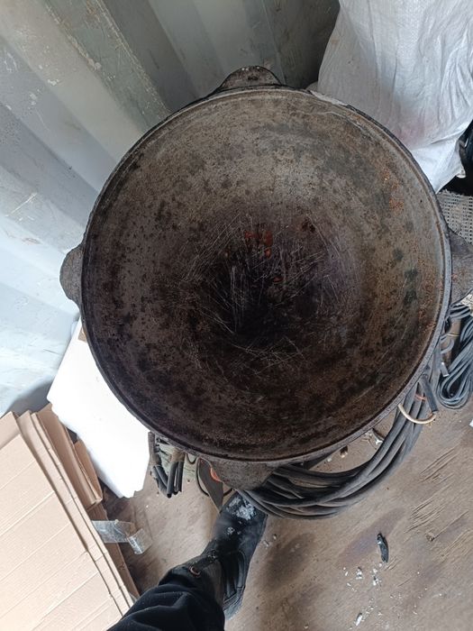 Казан 12 литр состояния норма.