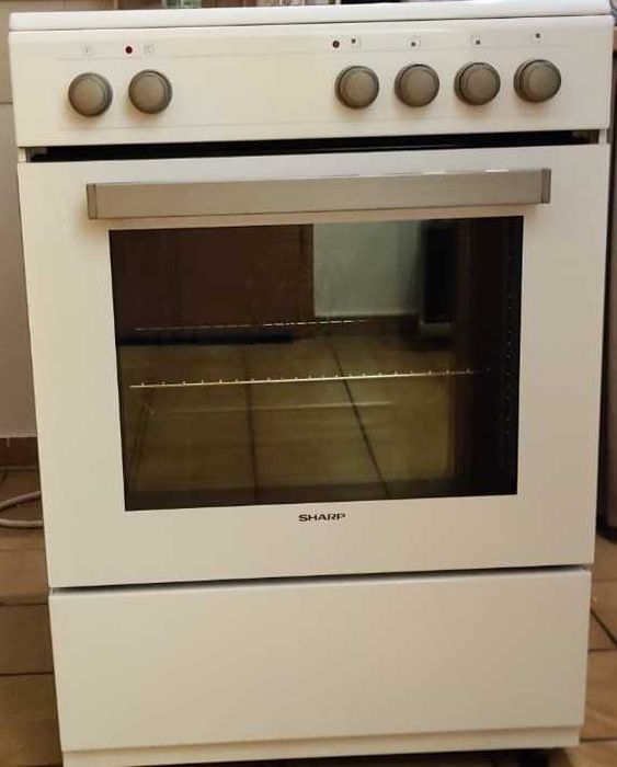 Aragaz electric SHARP cu plita Vitroceramica 4 ochiuri 60x60x80cm