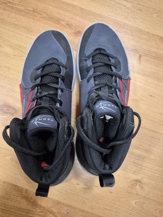 Баскетболни обувки Tarmak