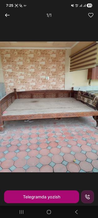 Krovat yogochli oyogi yongoqdan