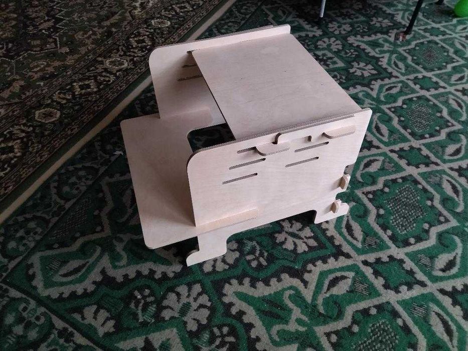 обучителна кула монтесори с три нива, столче и масичка 4 в 1