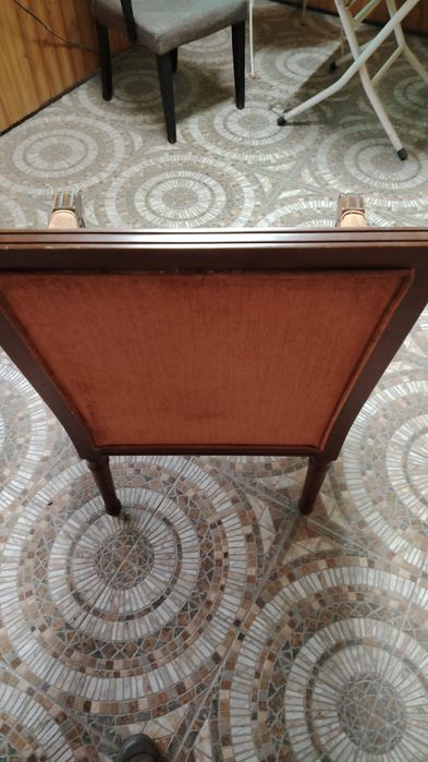 Стул - кресло, деревянный