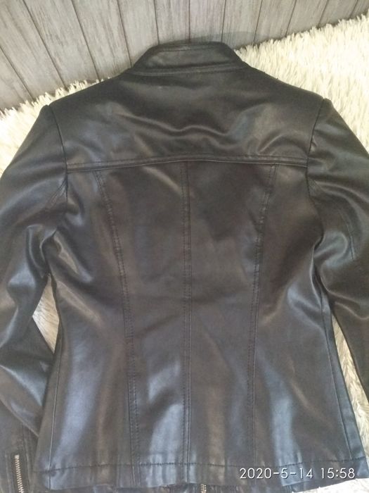 Куртка кожаная размер 40-42