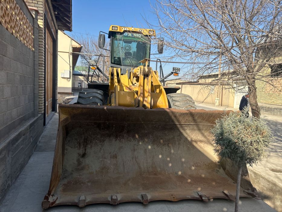 Аренда Погрузчик 3 куб