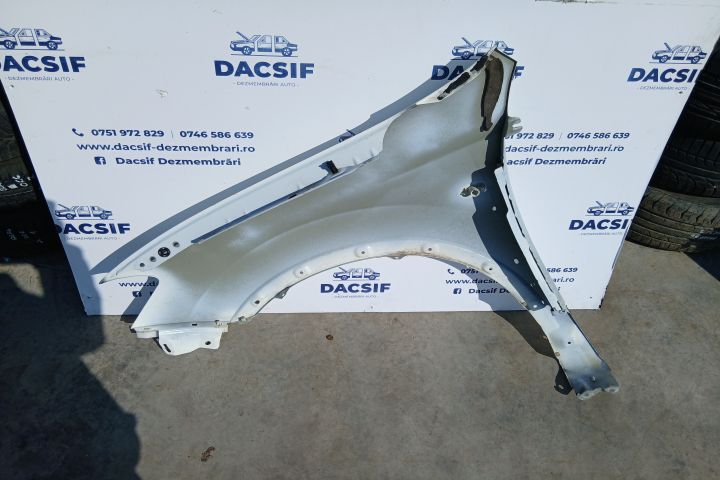 Aripa fata dreapta FACELIFT FACELIFT Nissan Qashqai prima generatie J