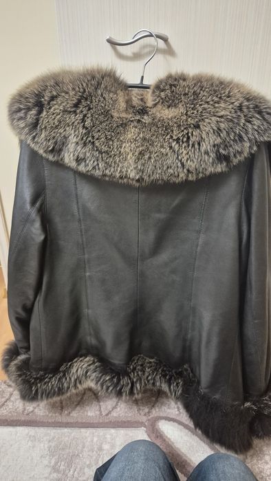 Яке от естествена кожа дамско