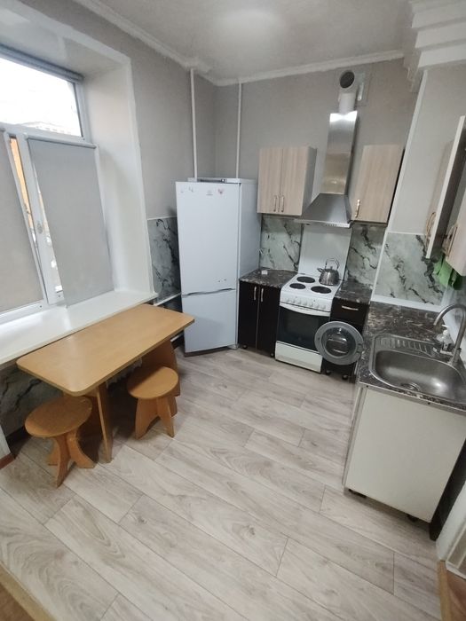 Продам квартиру в сталинке