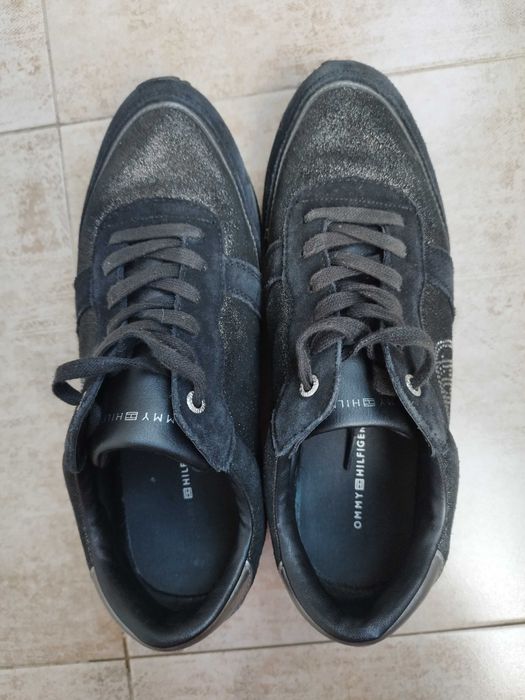 Оригинални  брокатени маратонки Tommy Hilfiger естествена кожа