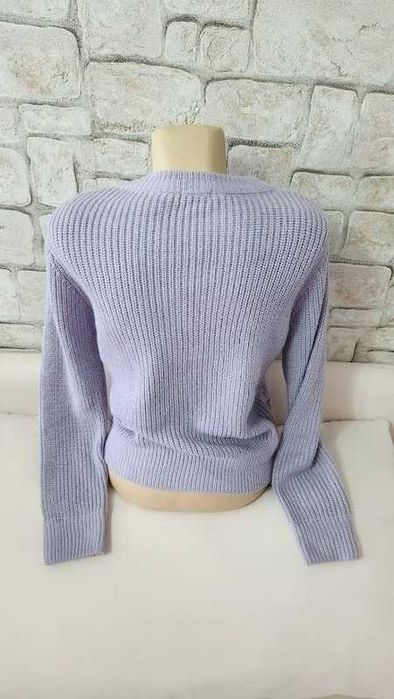 Pulover cu dantela marimea M,stare f buna