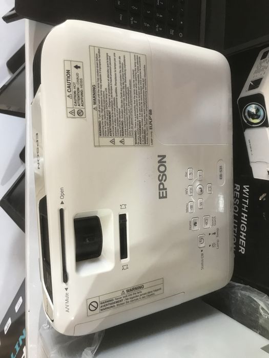 Epson proektir sotiladi