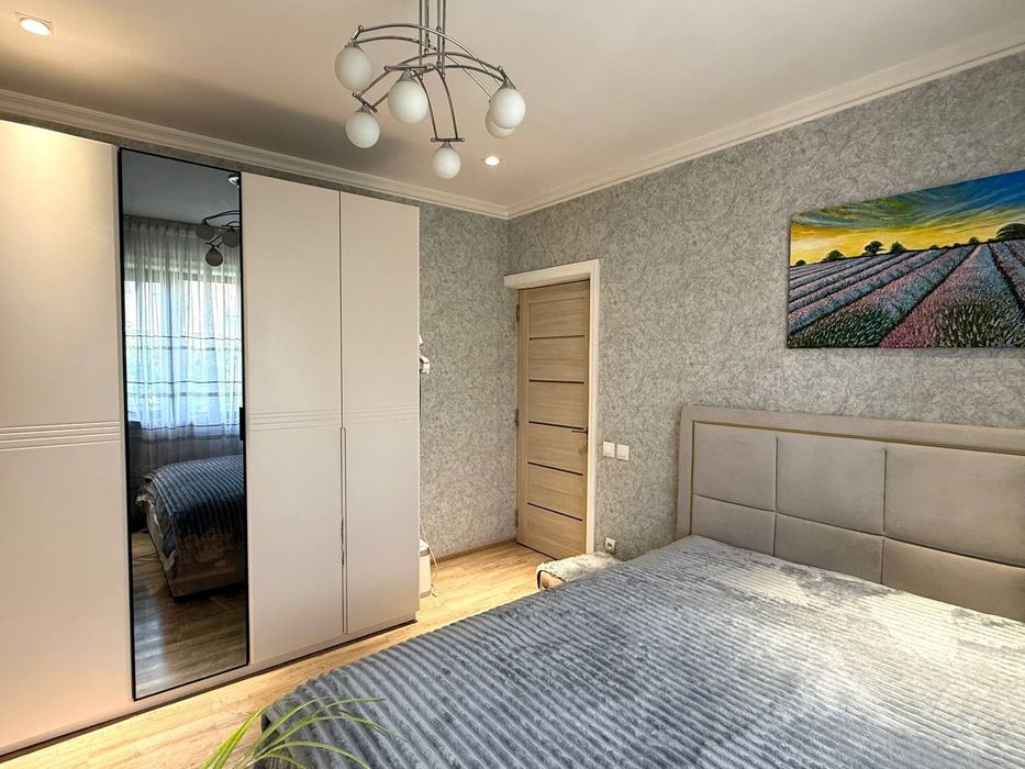 2в3/3/4, Кадышева, Лисунова 1, школа -61, можно под  Ипотеку