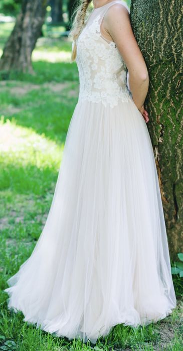 Vând rochie de mireasă