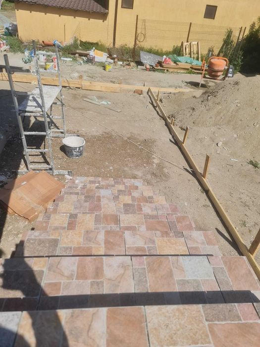 Alte Produse și Lucrări de Construcții-Izolații Exterioare, Fațade și Garduri